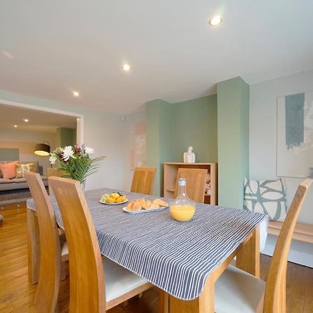 Stunning 5 Bed House In Chapel Allerton, Sleeps 9 Лийдс Екстериор снимка