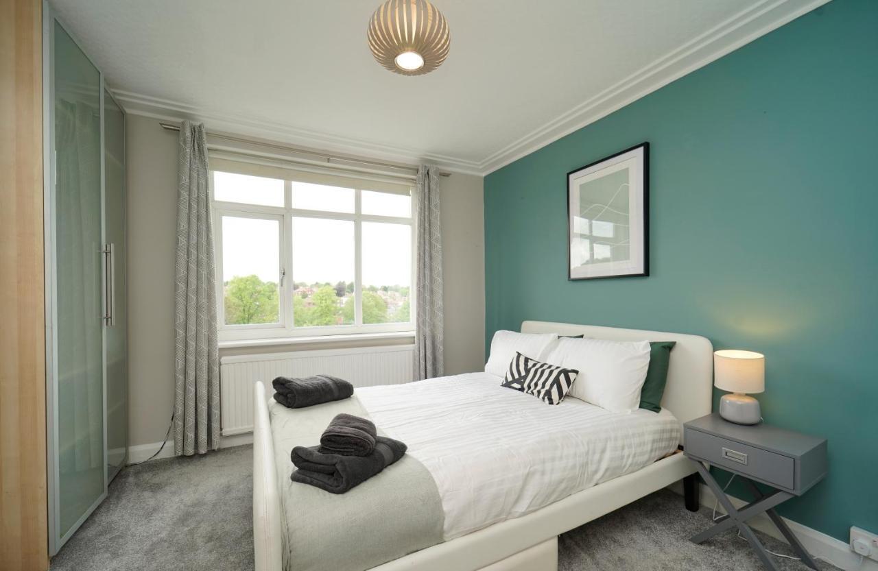 Stunning 5 Bed House In Chapel Allerton, Sleeps 9 Лийдс Екстериор снимка