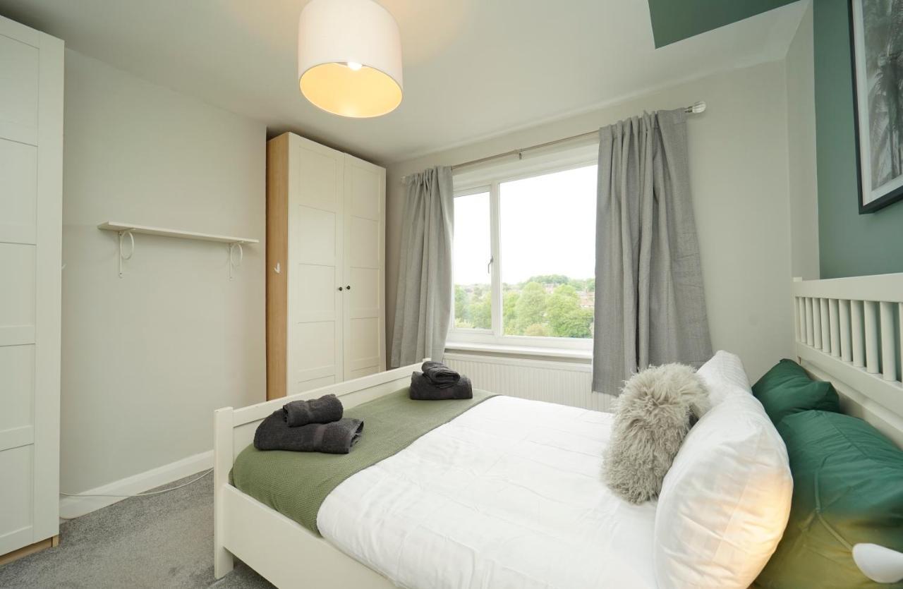 Stunning 5 Bed House In Chapel Allerton, Sleeps 9 Лийдс Екстериор снимка