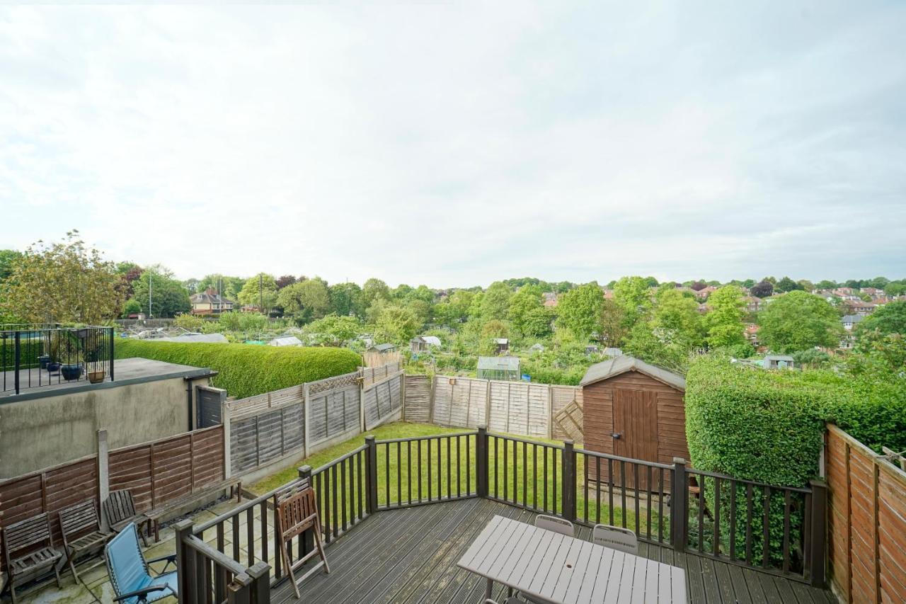 Stunning 5 Bed House In Chapel Allerton, Sleeps 9 Лийдс Екстериор снимка